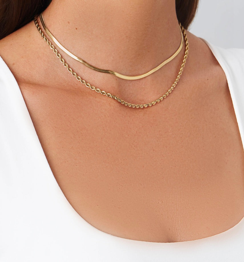 LA FEMME NECKLACE COLLECTION