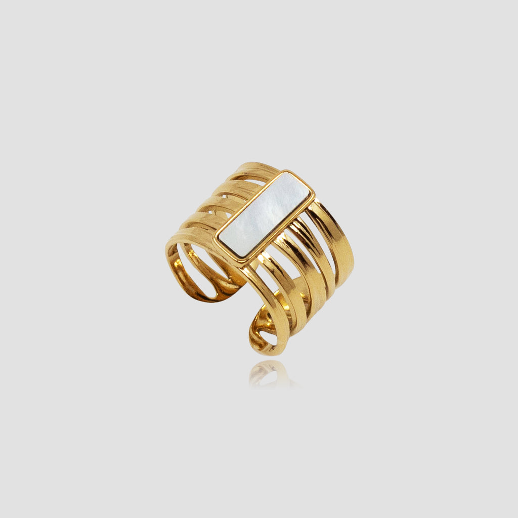 LA FEMME RING COLLECTION