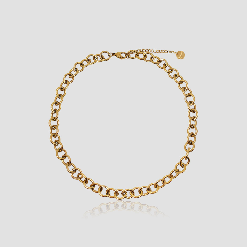 LA FEMME NECKLACE COLLECTION