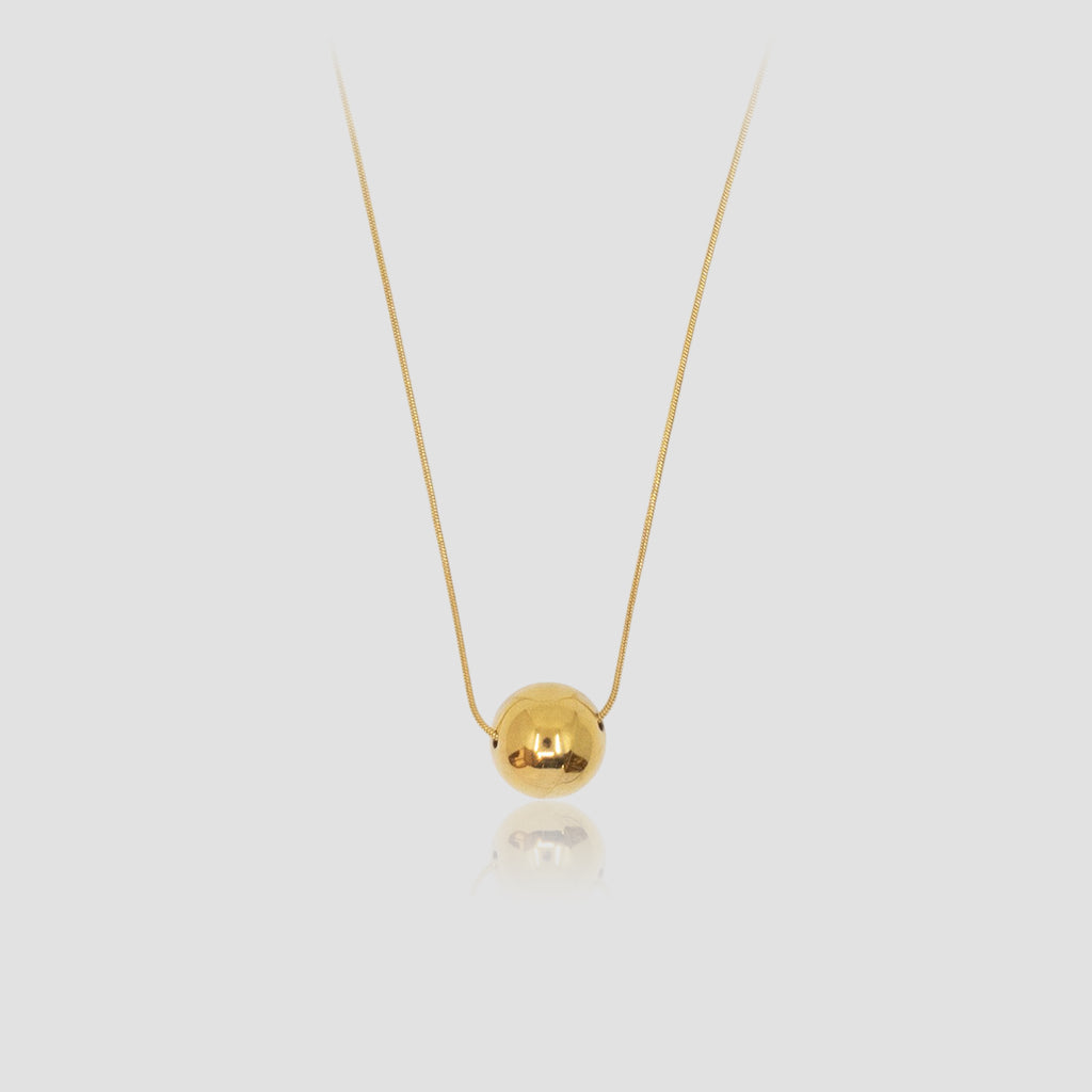 LA FEMME NECKLACE COLLECTION