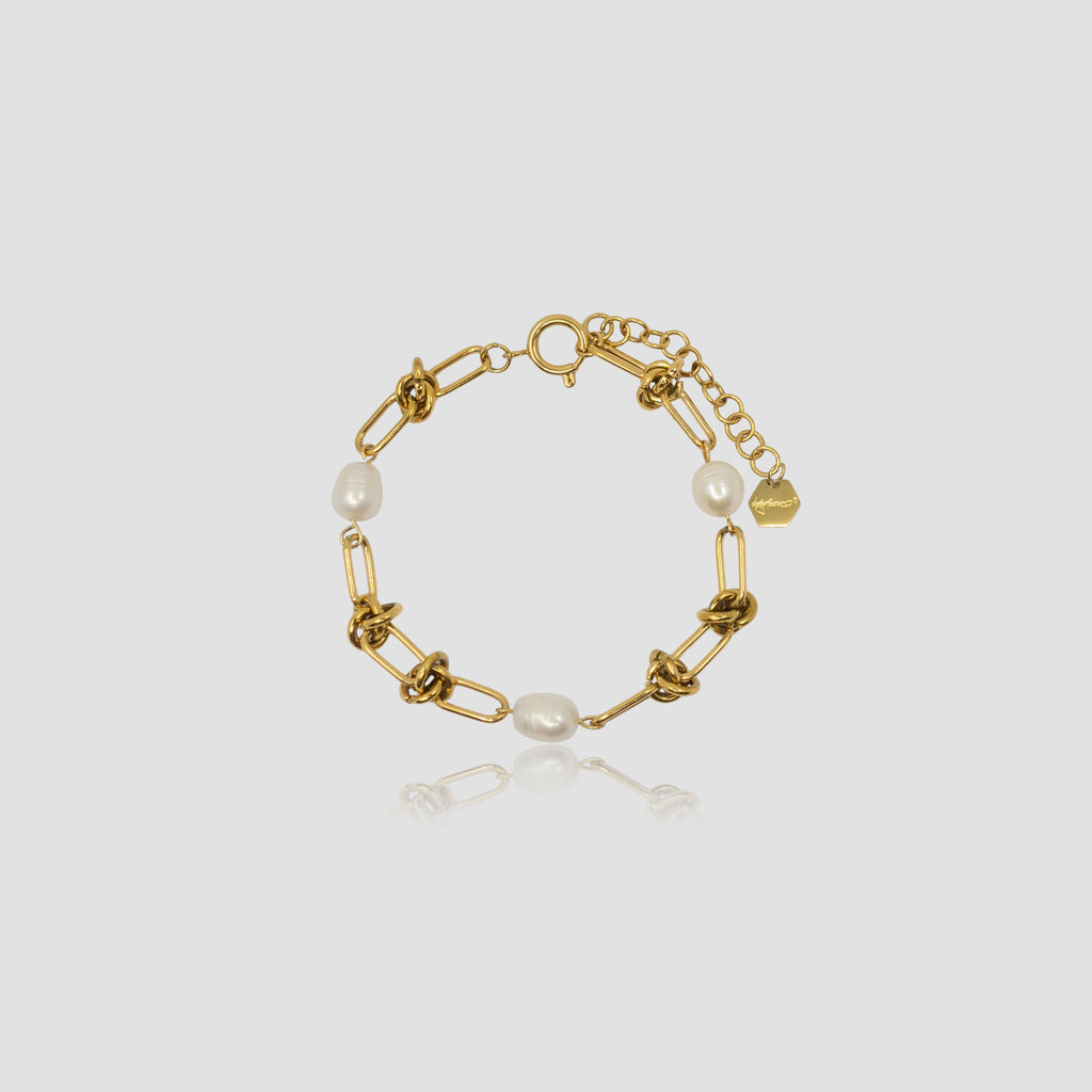  GAZING MOON BRACELET