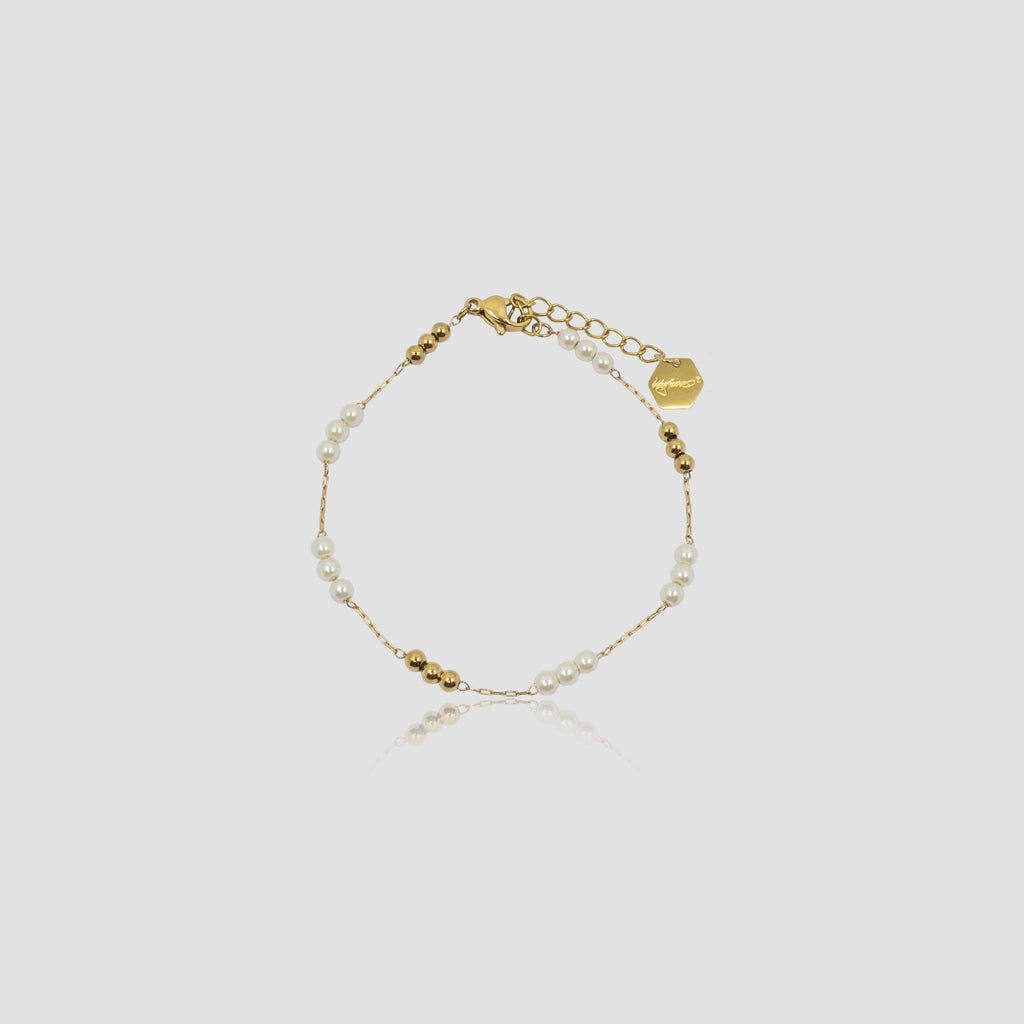  GAZING MOON BRACELET