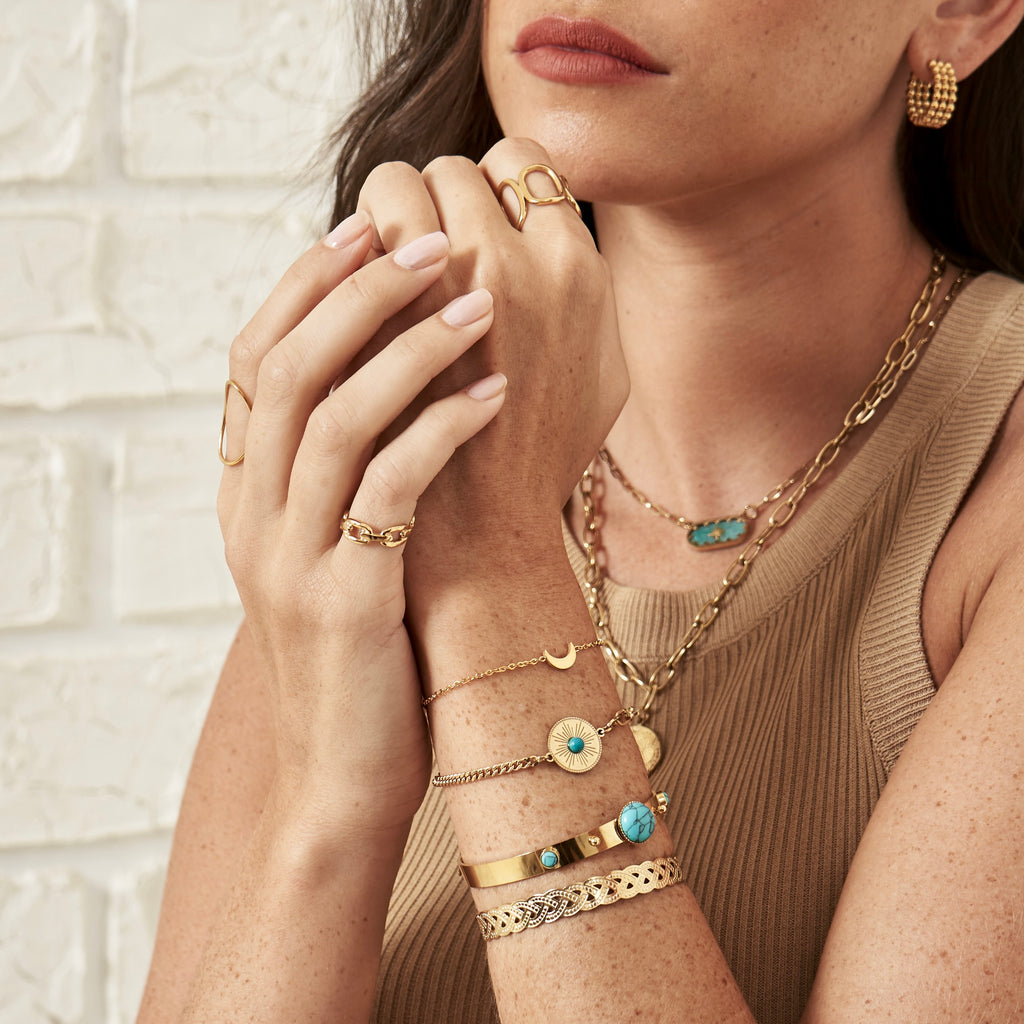 SIGNATURE CUFF COLLECTION