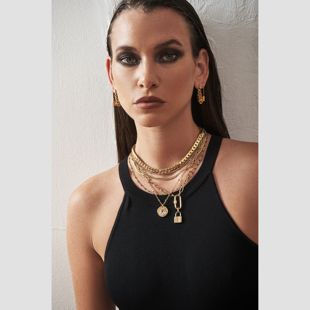 LA FEMME NECKLACE COLLECTION