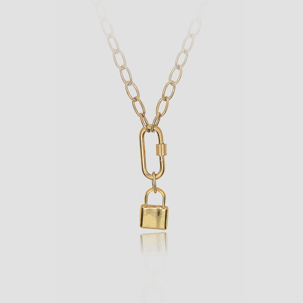 LA FEMME NECKLACE COLLECTION