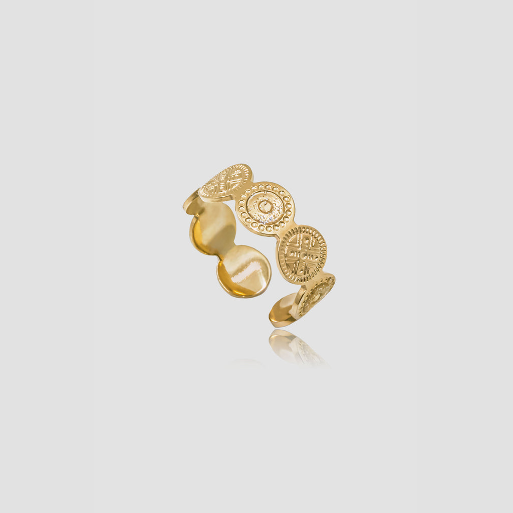 SIGNATURE RING COLLECTION