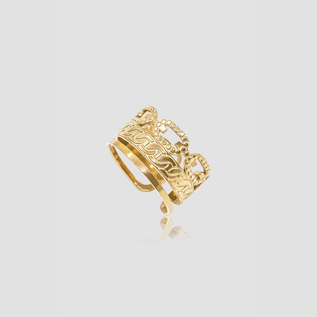 SIGNATURE RING COLLECTION