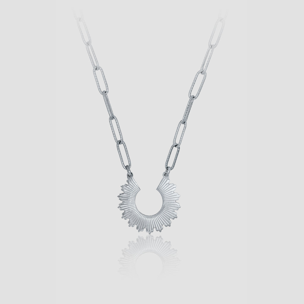 LA FEMME NECKLACE COLLECTION